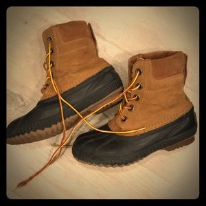 Boys Sorel waterproof winter boots